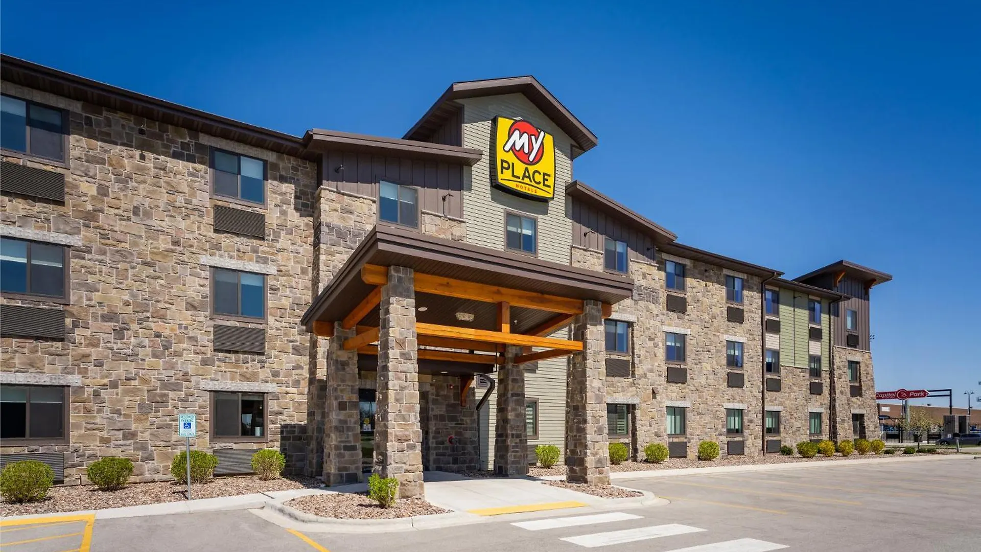 4 Business Hotels in Ashwaubenon Worth Booking