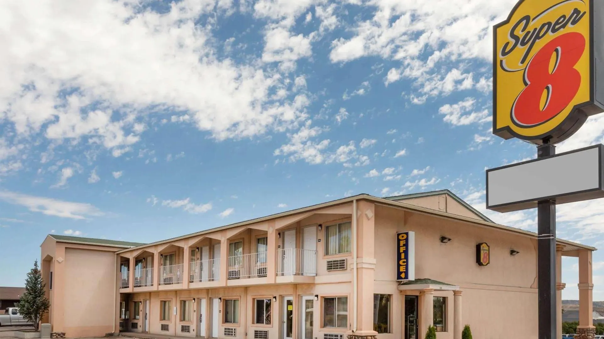 4 Family Hotels in Wyoming That Deliver on Practicality